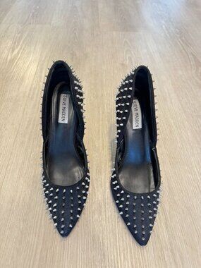 Steve Madden Black Spike Stud Heels Size 7